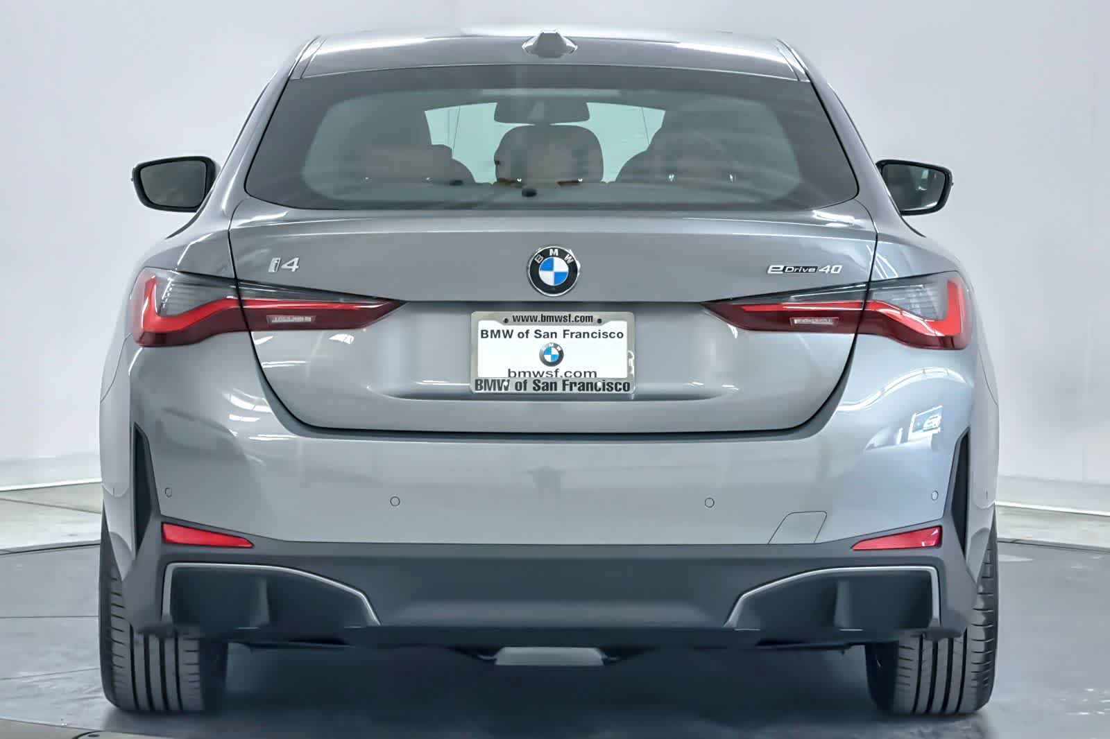 Thumbnail: 2026 BMW i4 - 7