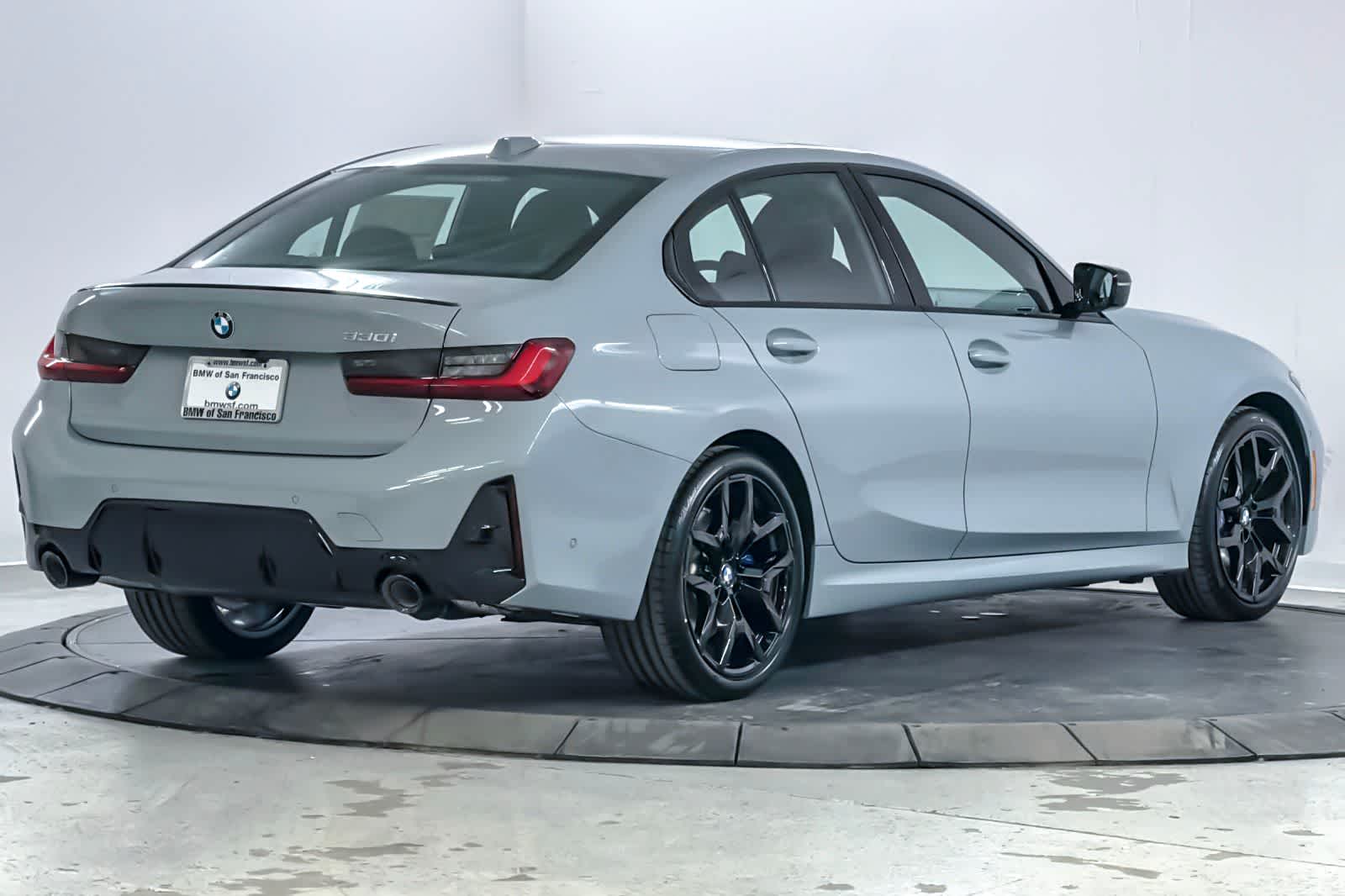 Thumbnail: 2026 BMW 3 Series - 2