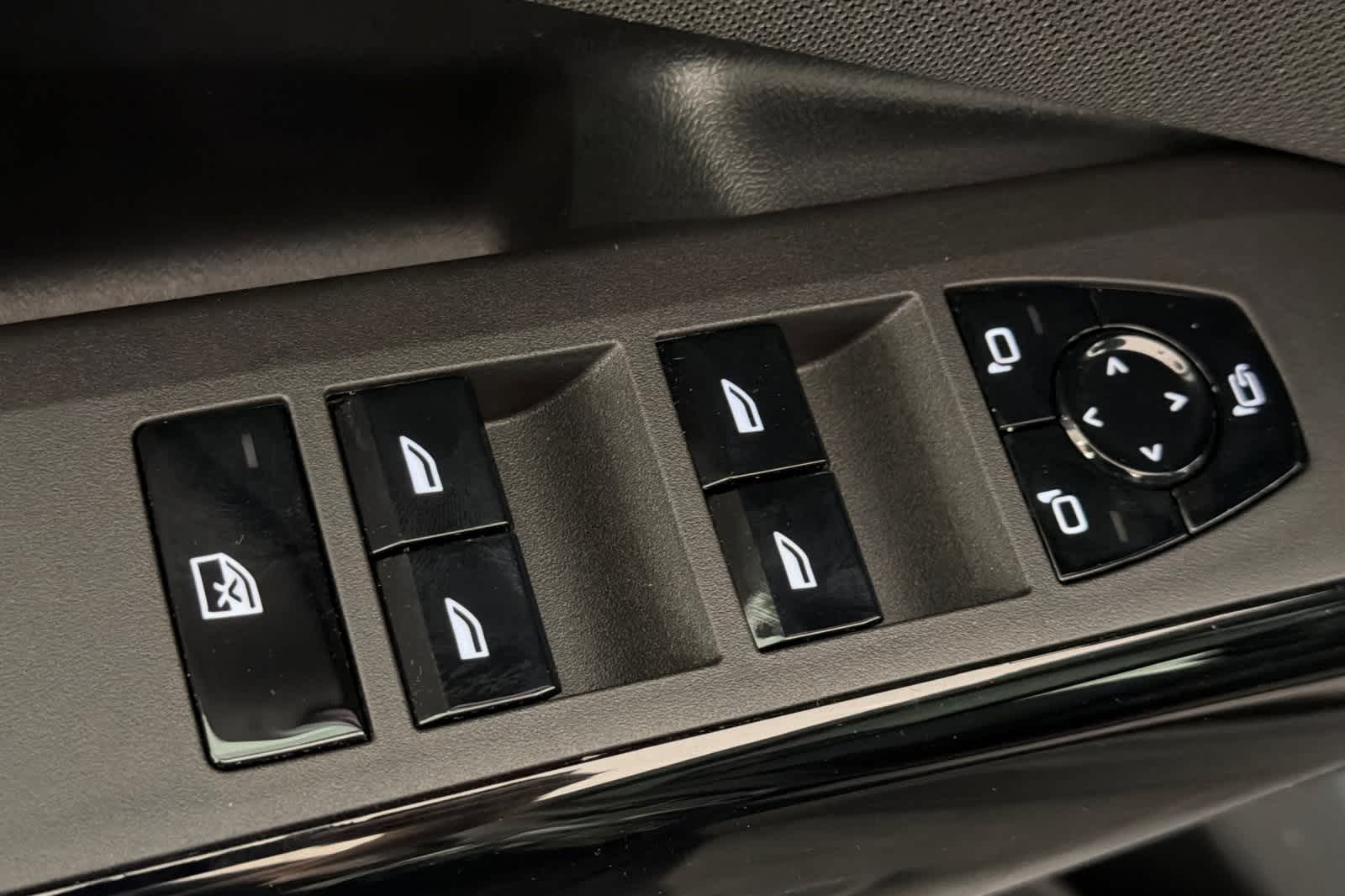 Thumbnail: 2026 BMW X3 - 13