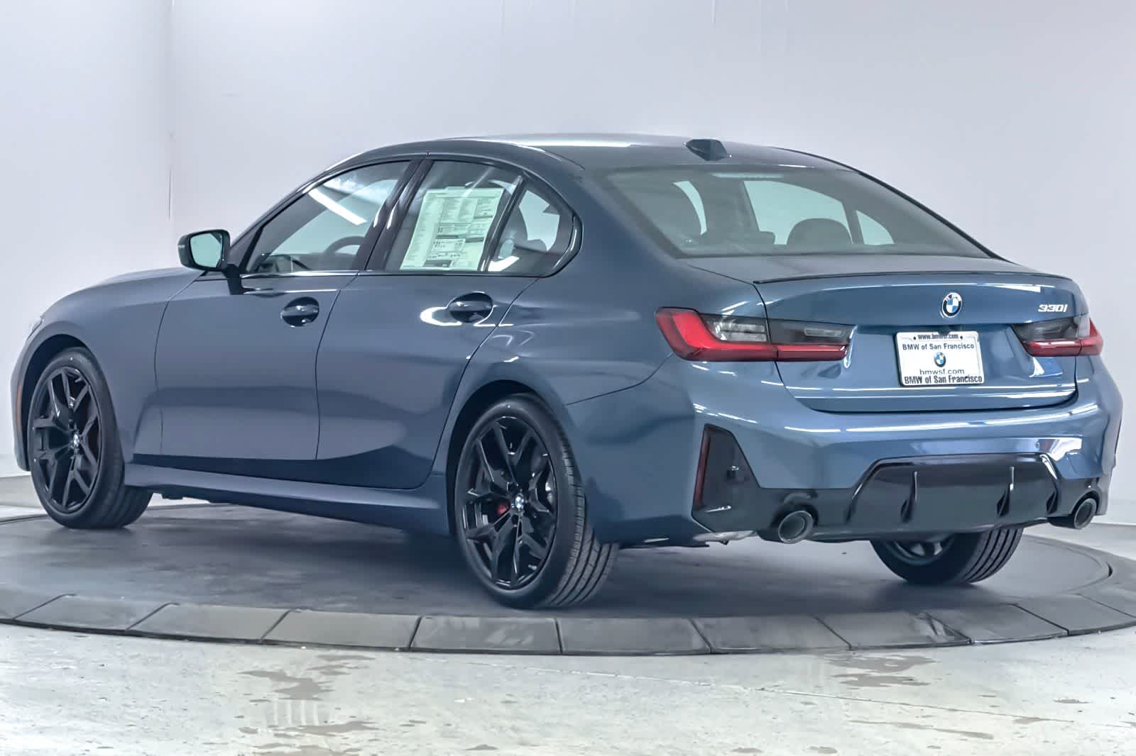 Thumbnail: 2026 BMW 3 Series - 6