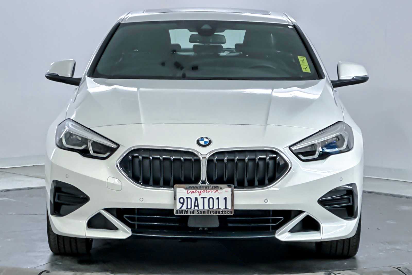 Thumbnail: 2023 BMW 2 Series - 10