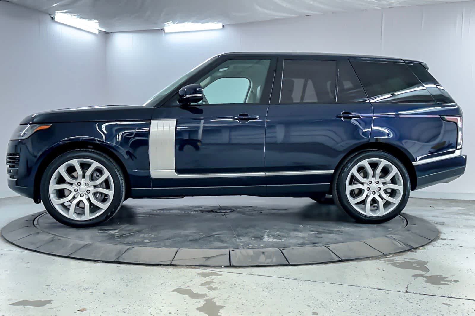Thumbnail: 2020 Land Rover Range Rover - 5