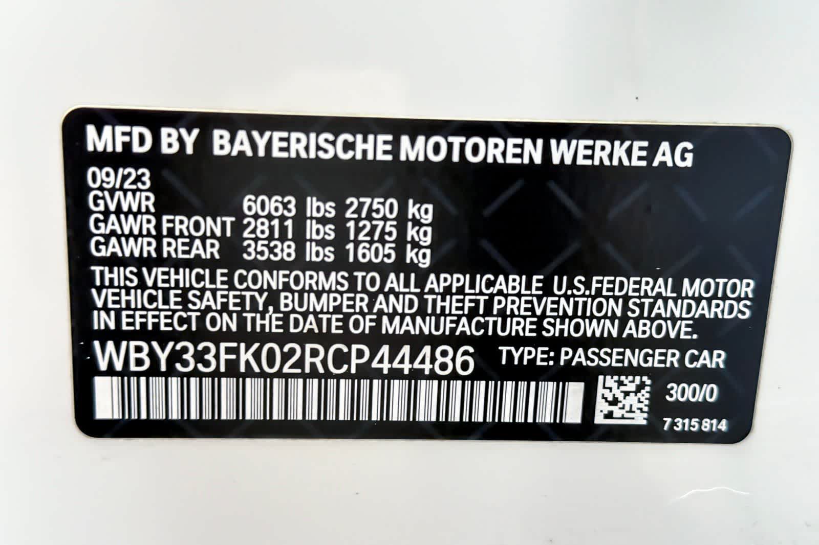 Thumbnail: 2024 BMW i5 - 29
