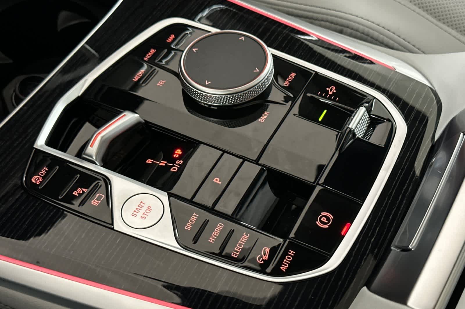 Thumbnail: 2026 BMW X5 - 22