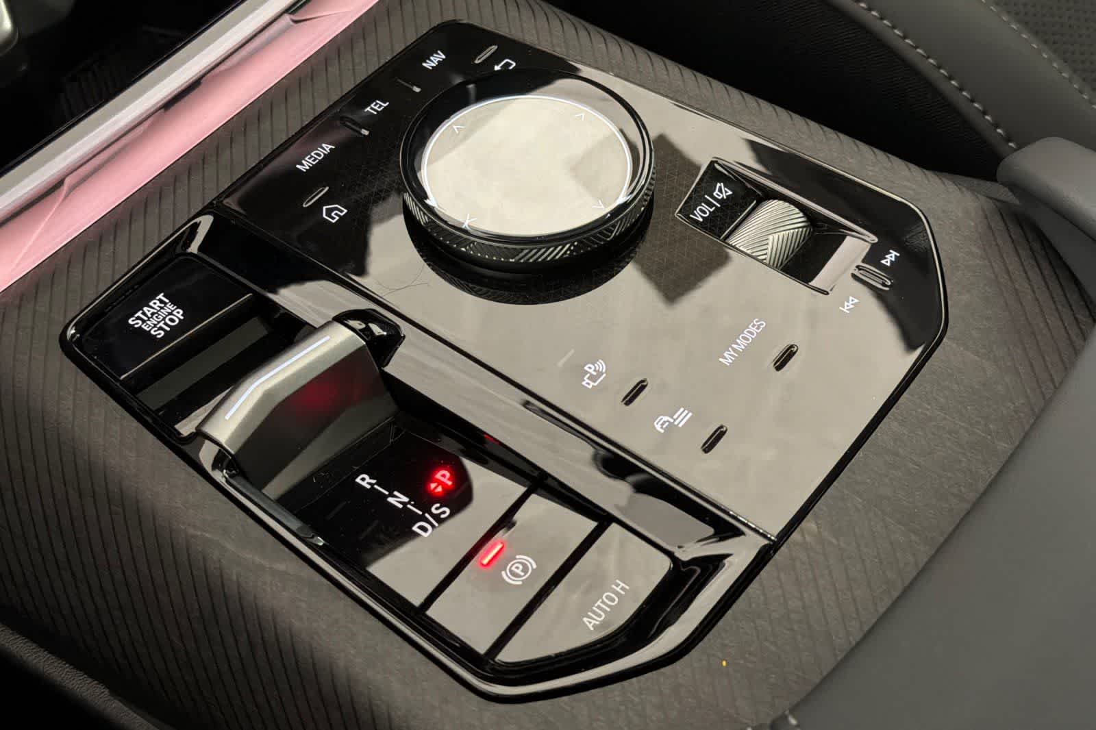 Thumbnail: 2026 BMW X3 - 22