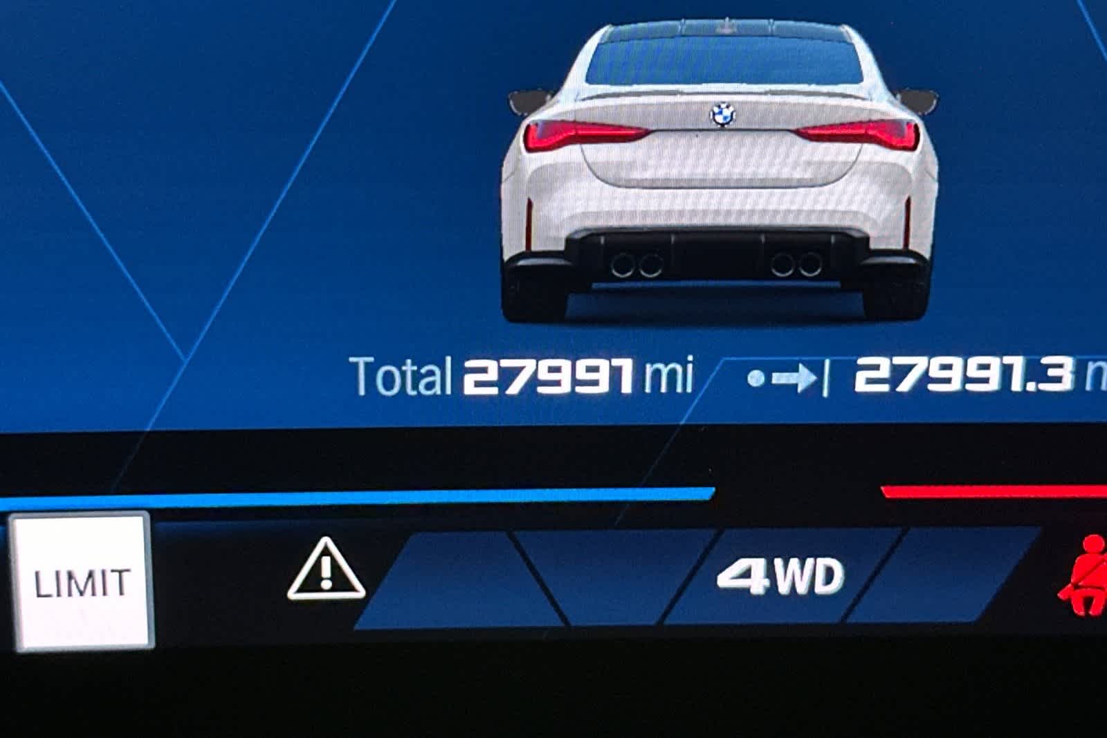 Thumbnail: 2024 BMW M4 - 25
