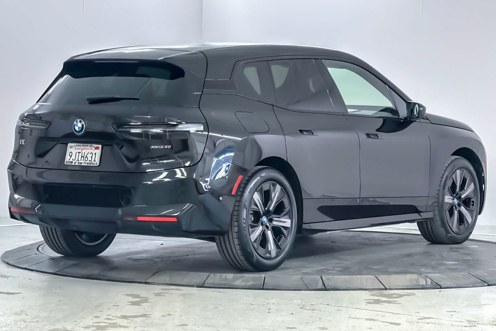 Thumbnail: 2024 BMW iX - 2