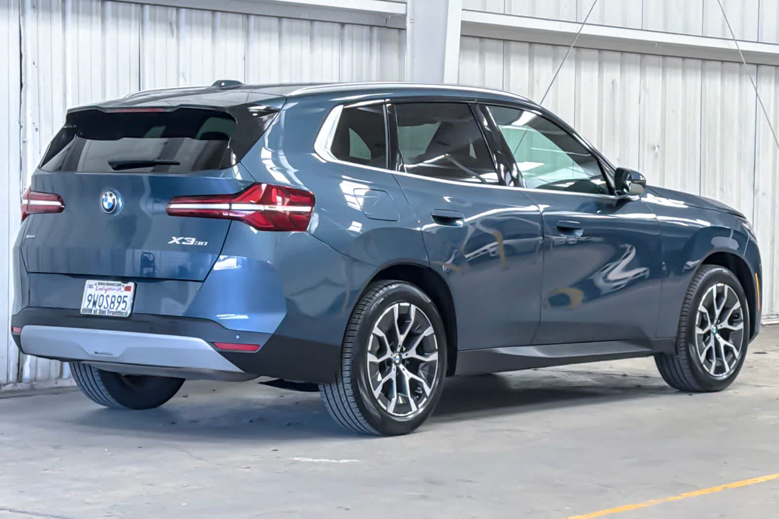 Thumbnail: 2026 BMW X3 - 2