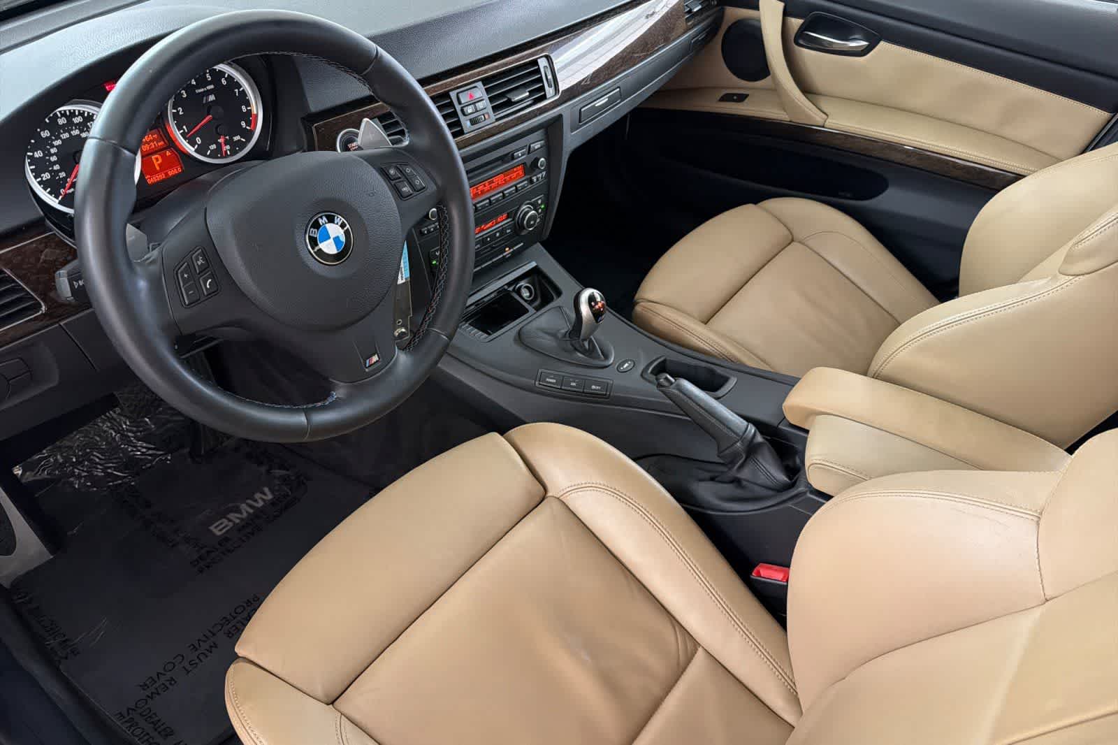 Thumbnail: 2011 BMW M3 - 11