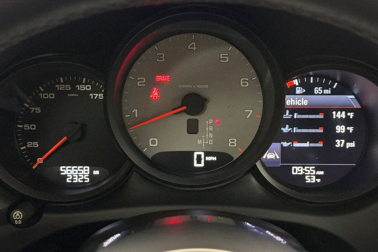 Thumbnail: 2017 Porsche Macan - 25