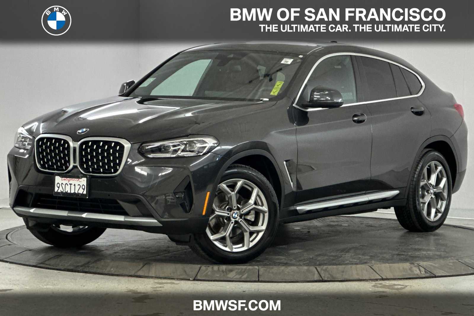 2024 BMW X4 xDrive30i Hero Image
