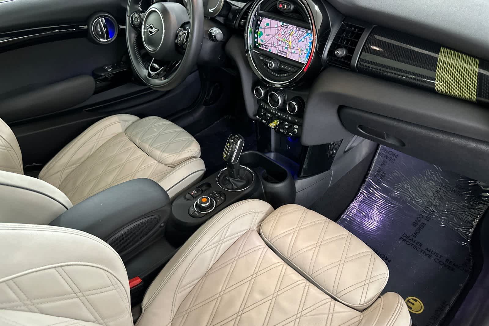 Thumbnail: 2021 MINI Cooper Hardtop - 16