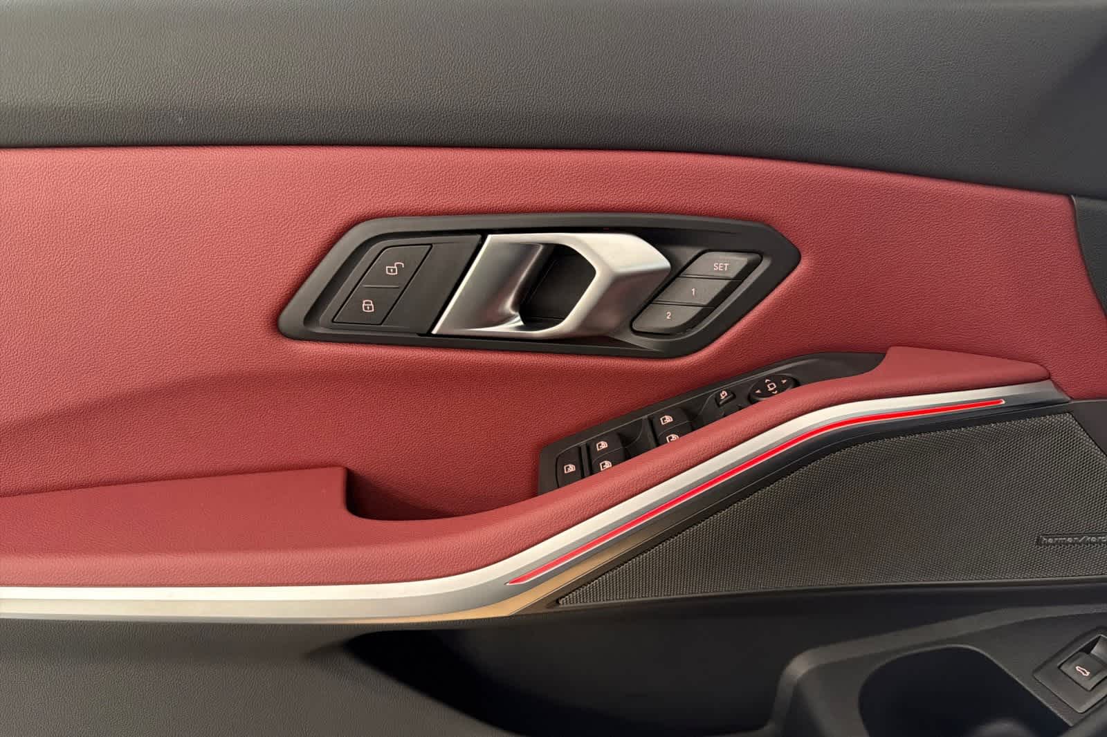 Thumbnail: 2026 BMW 3 Series - 12