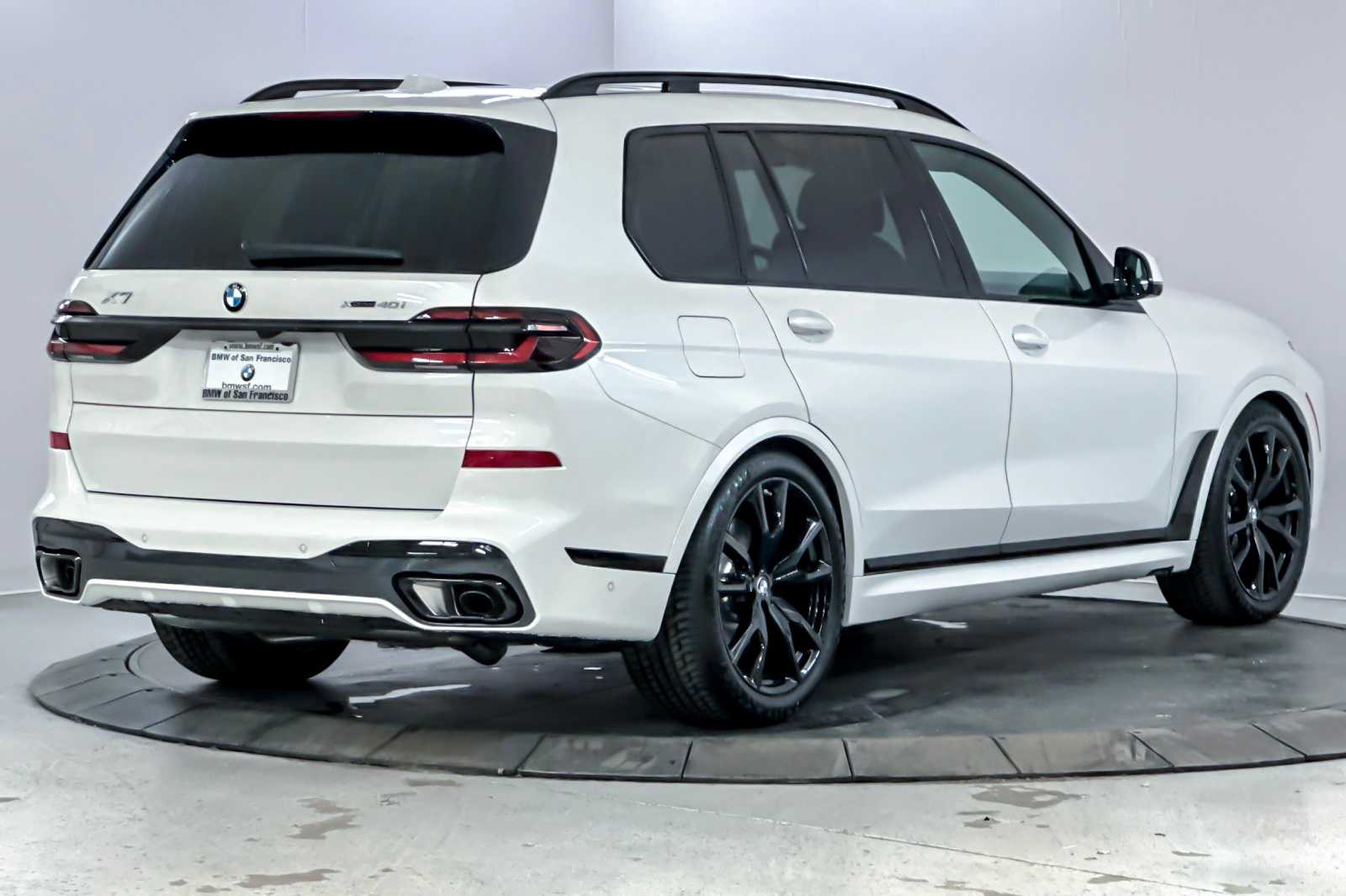 Thumbnail: 2026 BMW X7 - 2
