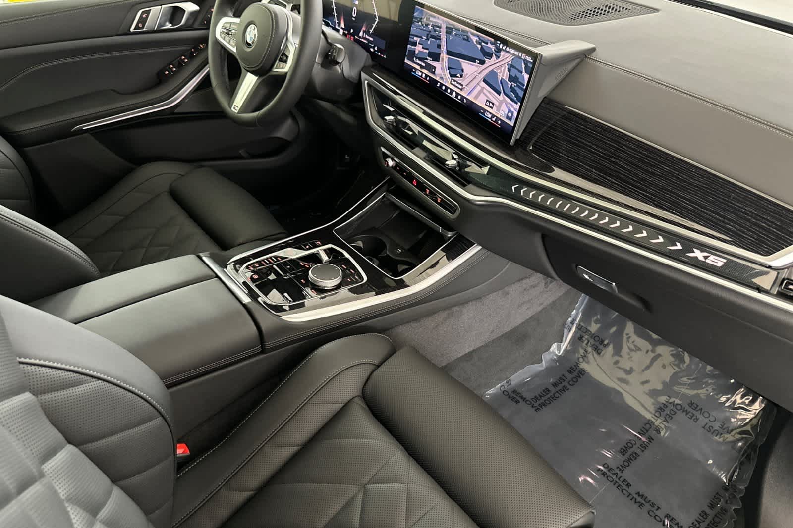 Thumbnail: 2026 BMW X5 - 16