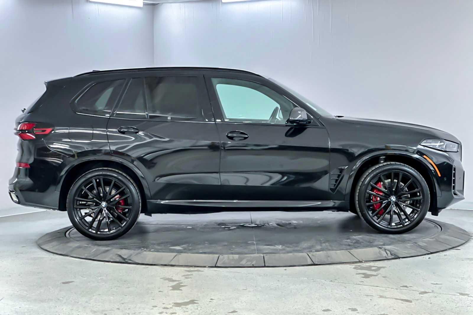 Thumbnail: 2026 BMW X5 - 8