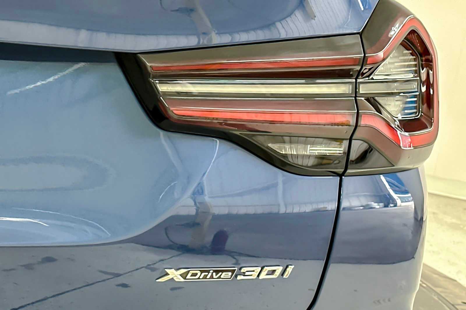 Thumbnail: 2023 BMW X3 - 28