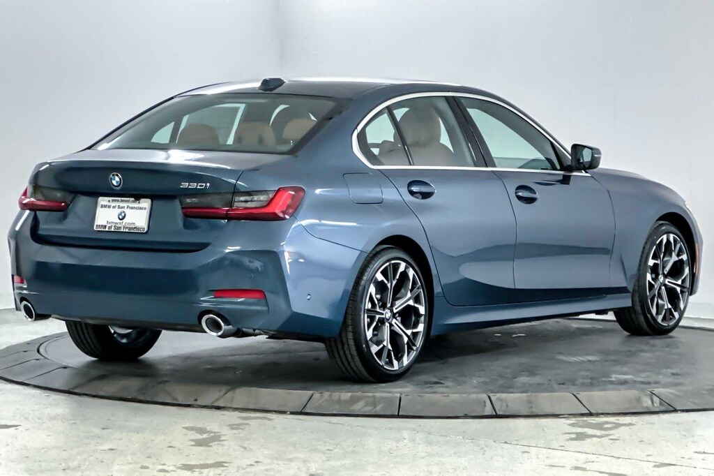 New 2026 BMW 330i Sedan