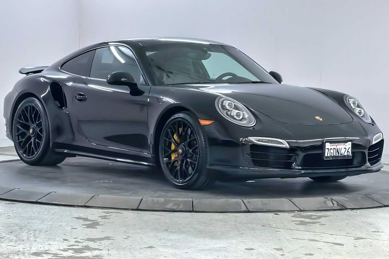 Thumbnail: 2014 Porsche 911 - 9