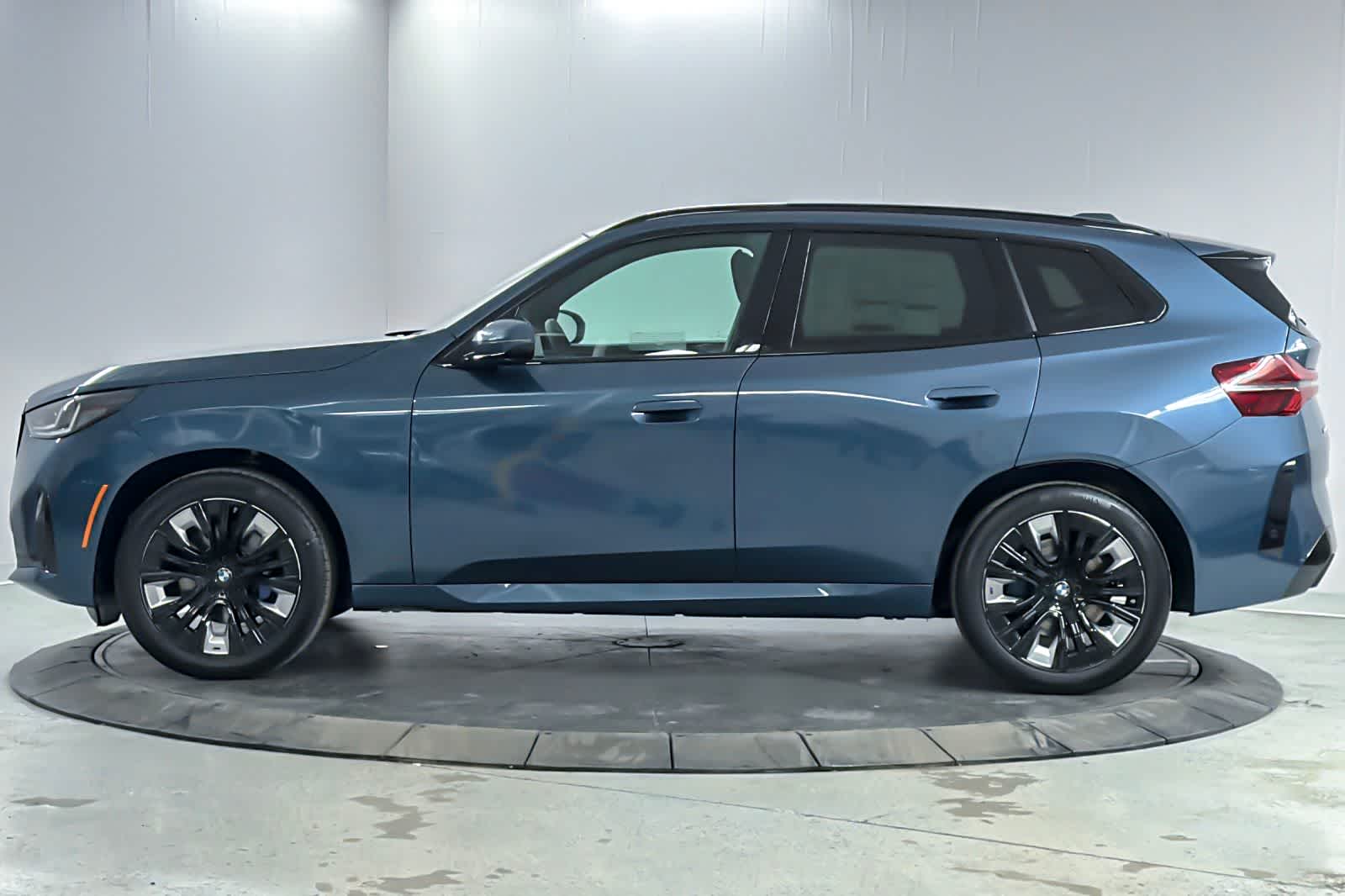Thumbnail: 2026 BMW X3 - 5
