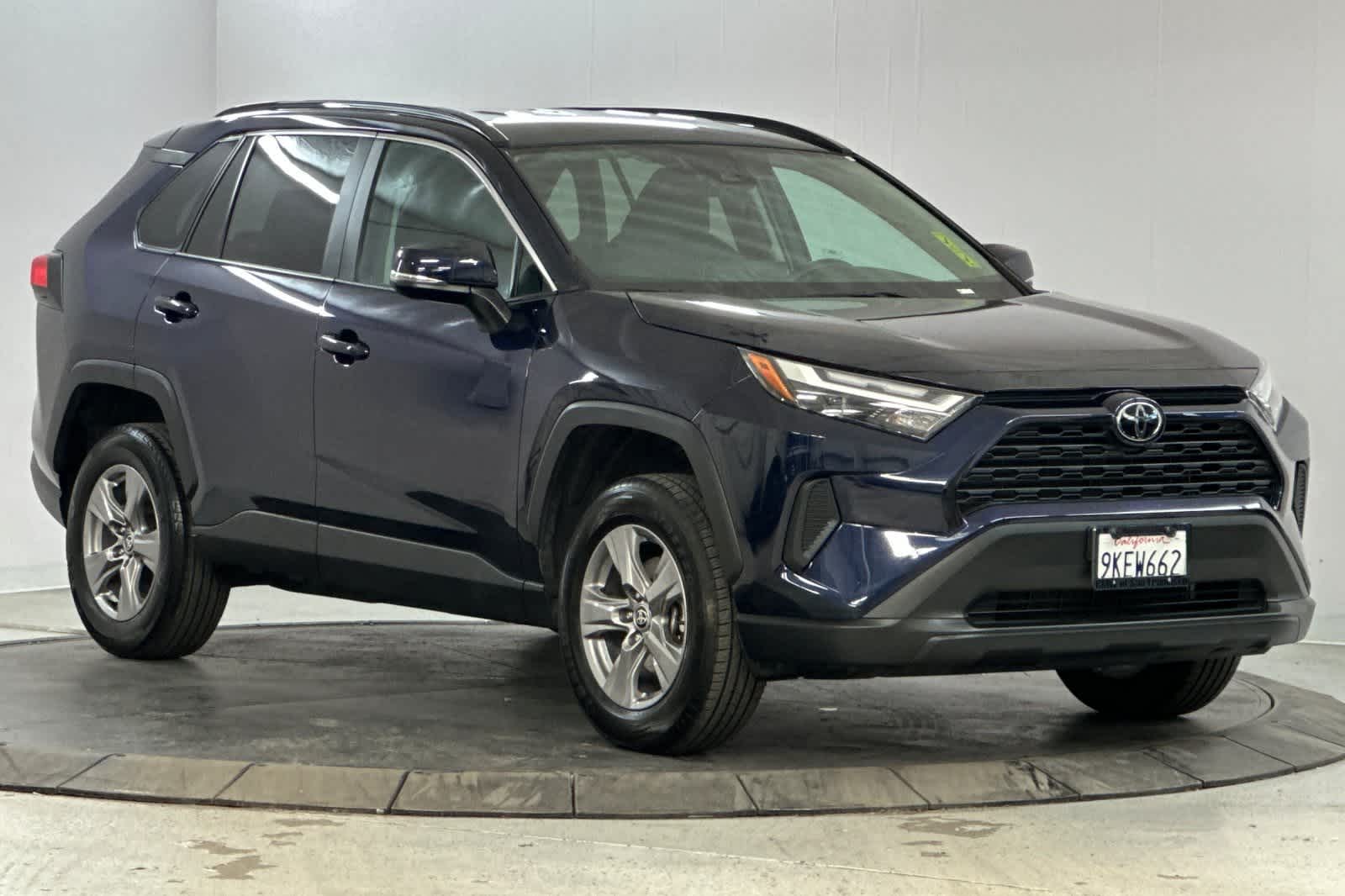 2024 Toyota RAV4 XLE 9