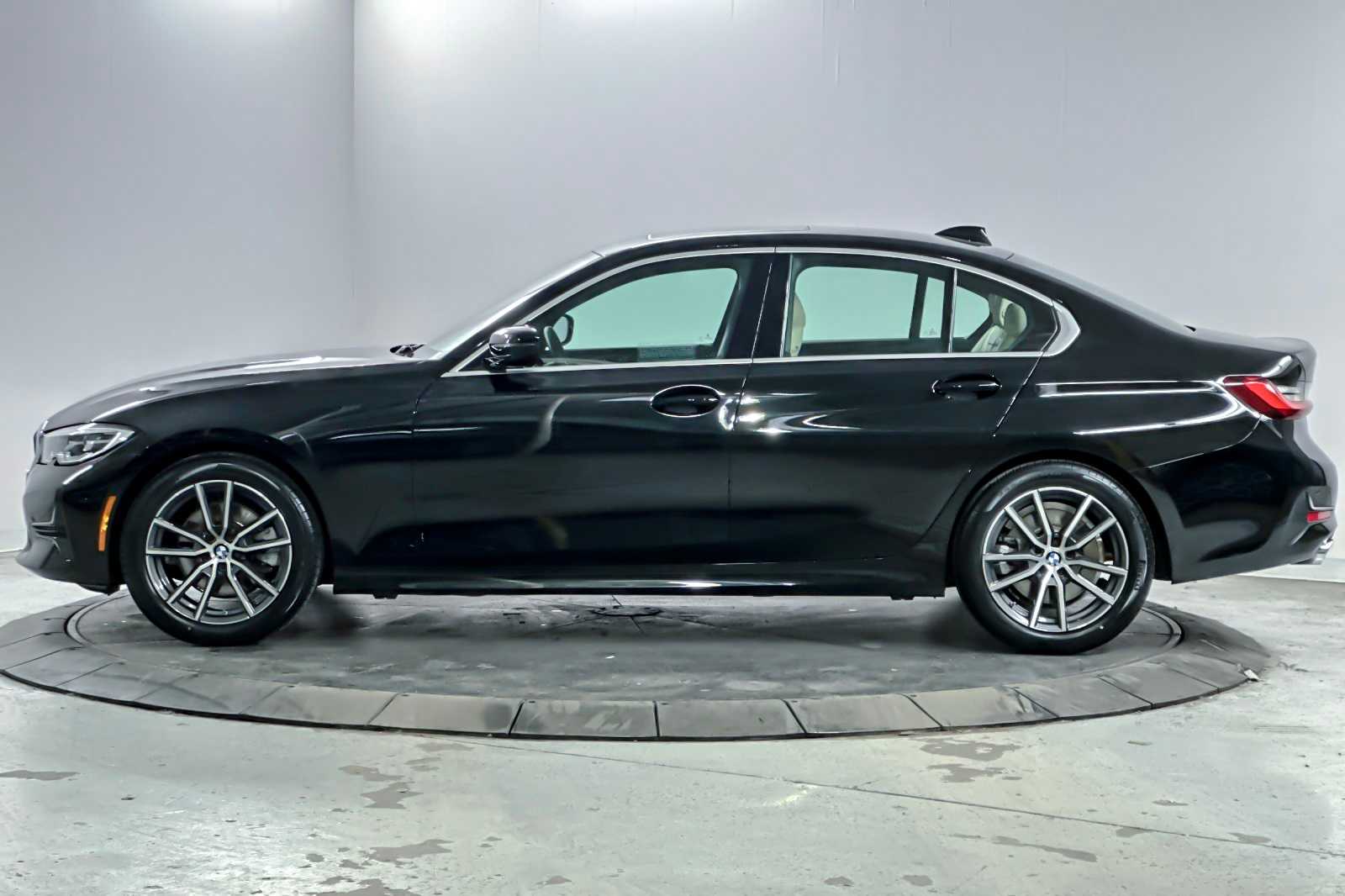 Thumbnail: 2022 BMW 3 Series - 5