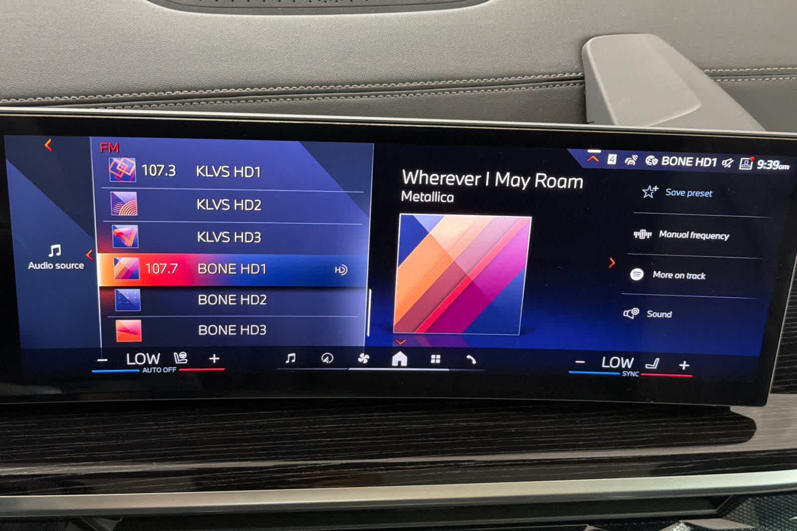 Thumbnail: 2026 BMW X5 - 18