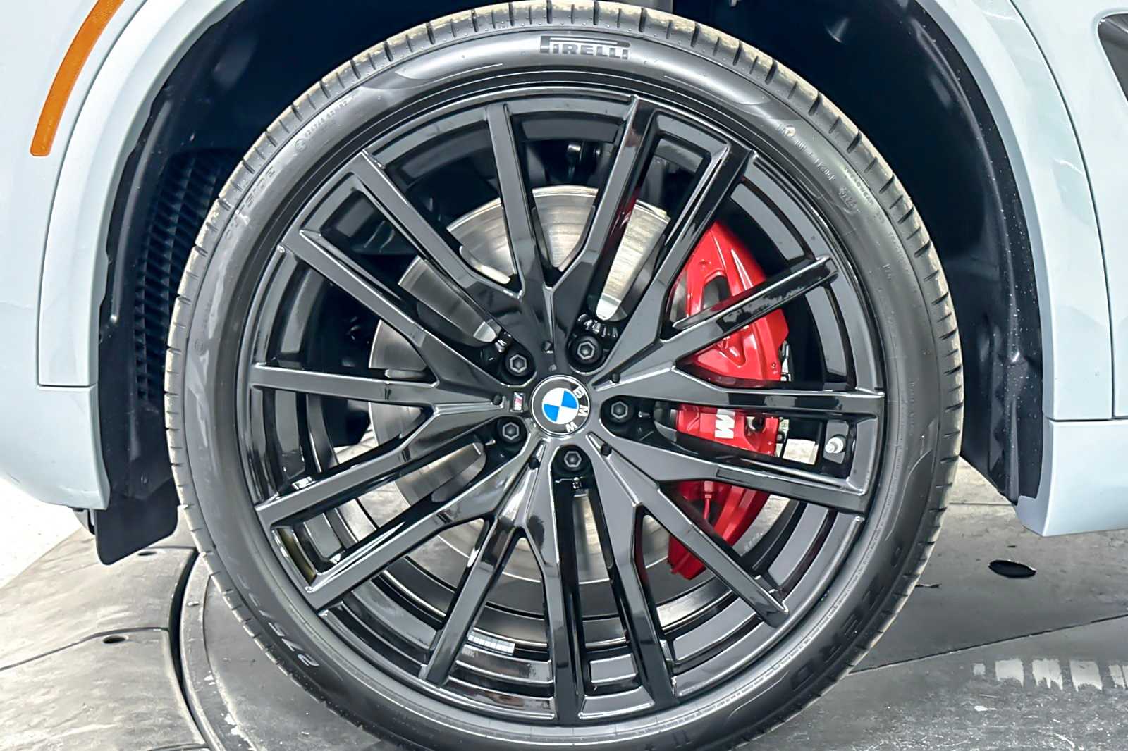 Thumbnail: 2026 BMW X5 - 25