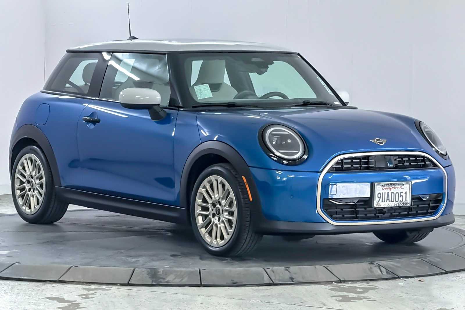 Thumbnail: 2025 MINI Cooper Hardtop - 9