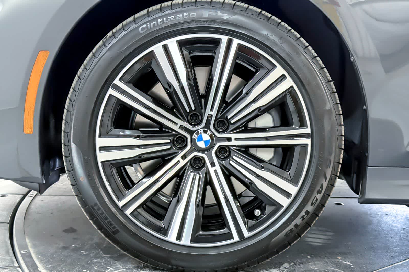 Thumbnail: 2026 BMW 3 Series - 24