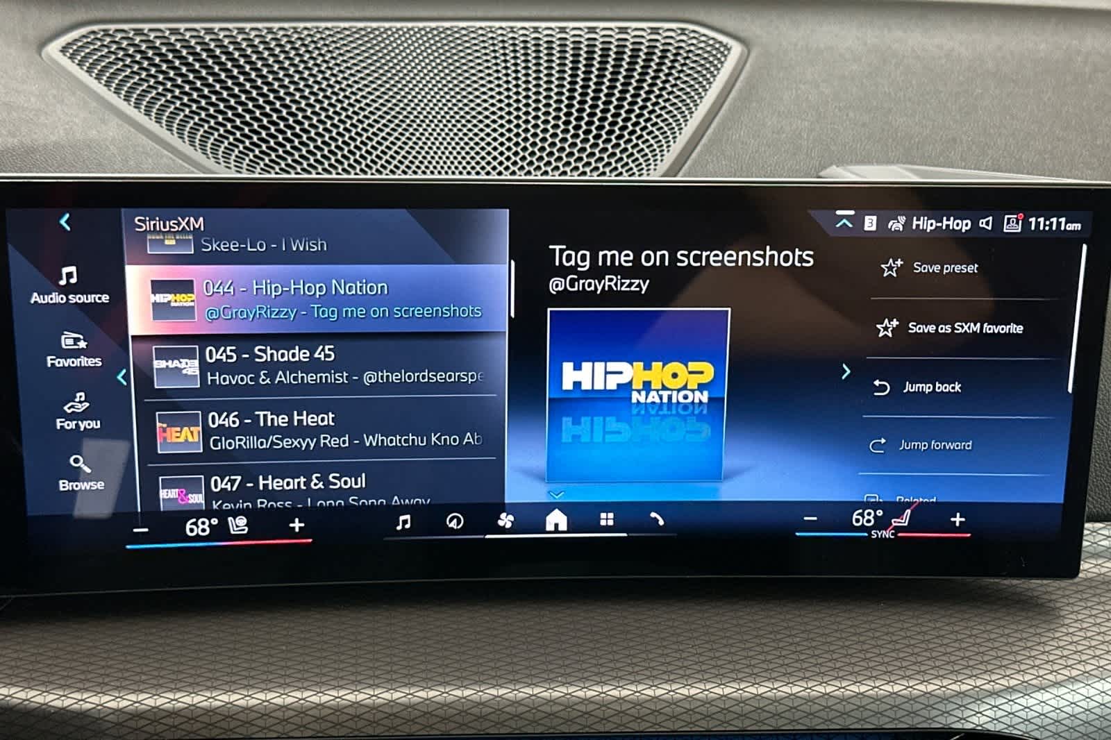 Thumbnail: 2025 BMW i4 - 17