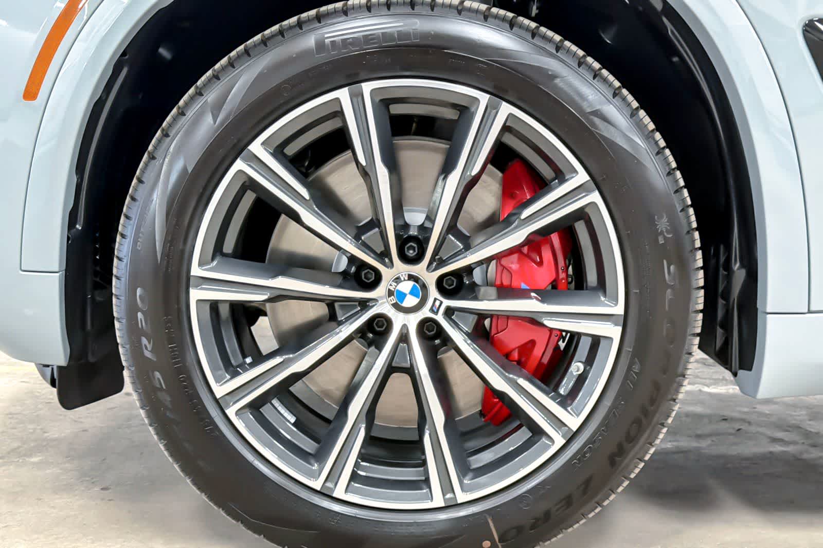 Thumbnail: 2026 BMW X5 - 25