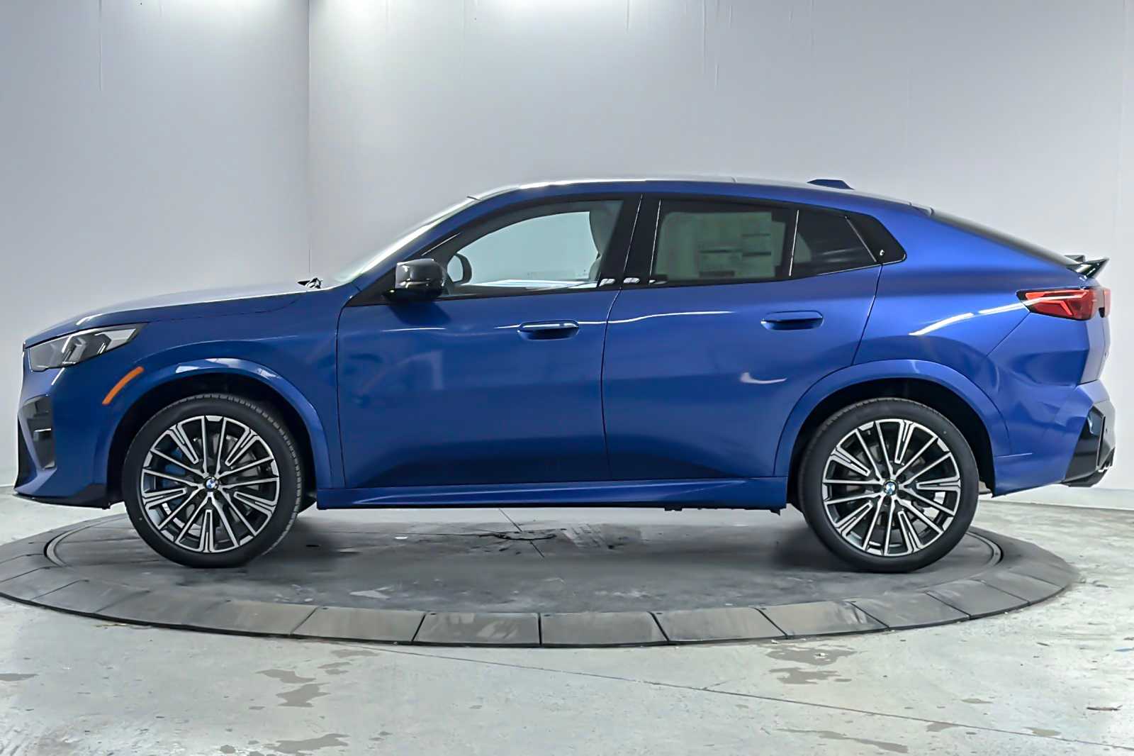 Thumbnail: 2026 BMW X2 - 5