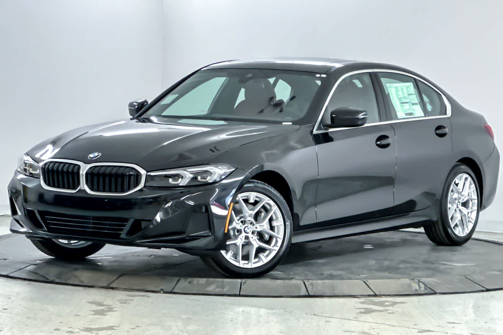 Thumbnail: 2026 BMW 3 Series - 1