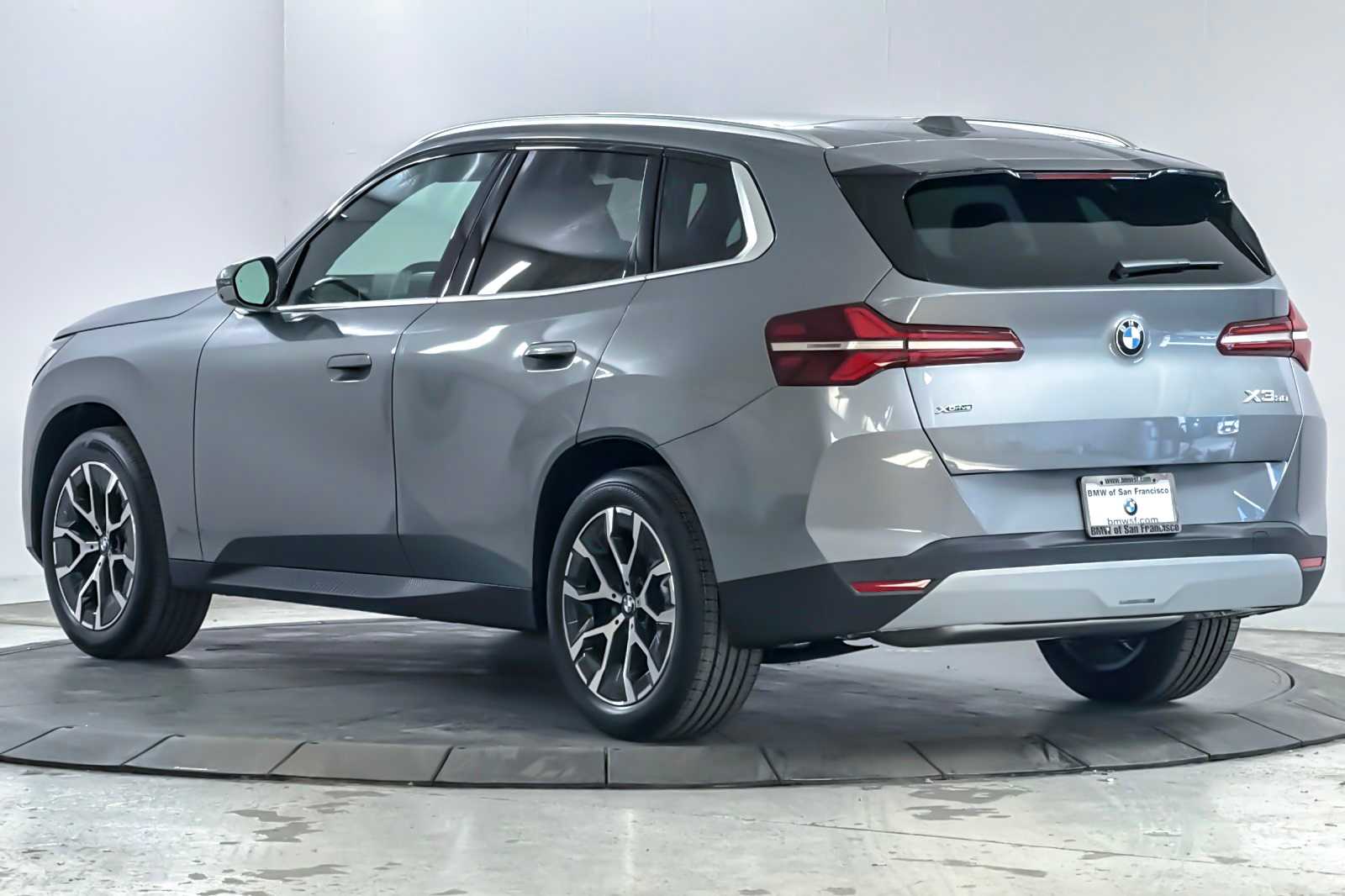 Thumbnail: 2026 BMW X3 - 6