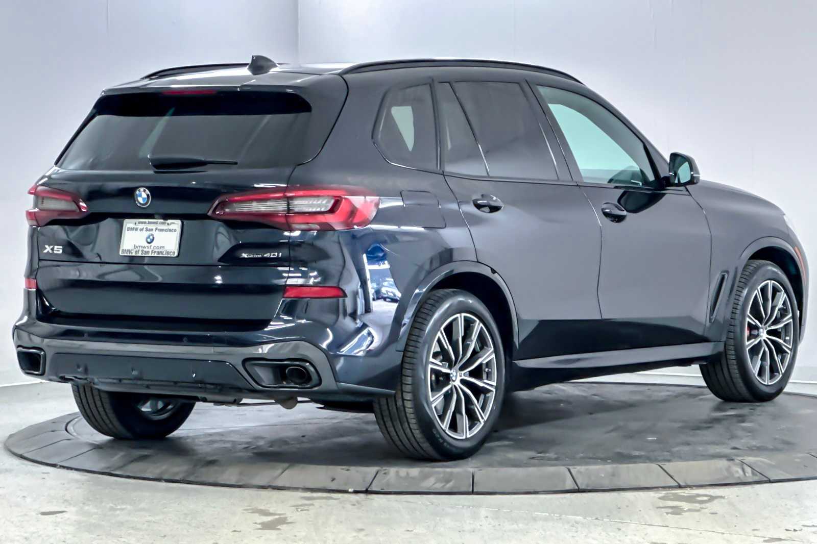 Thumbnail: 2022 BMW X5 - 2