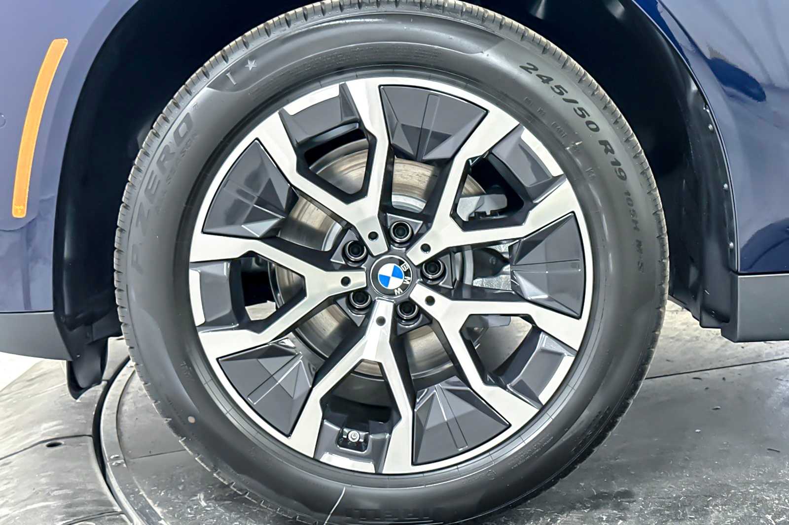 Thumbnail: 2026 BMW X3 - 25