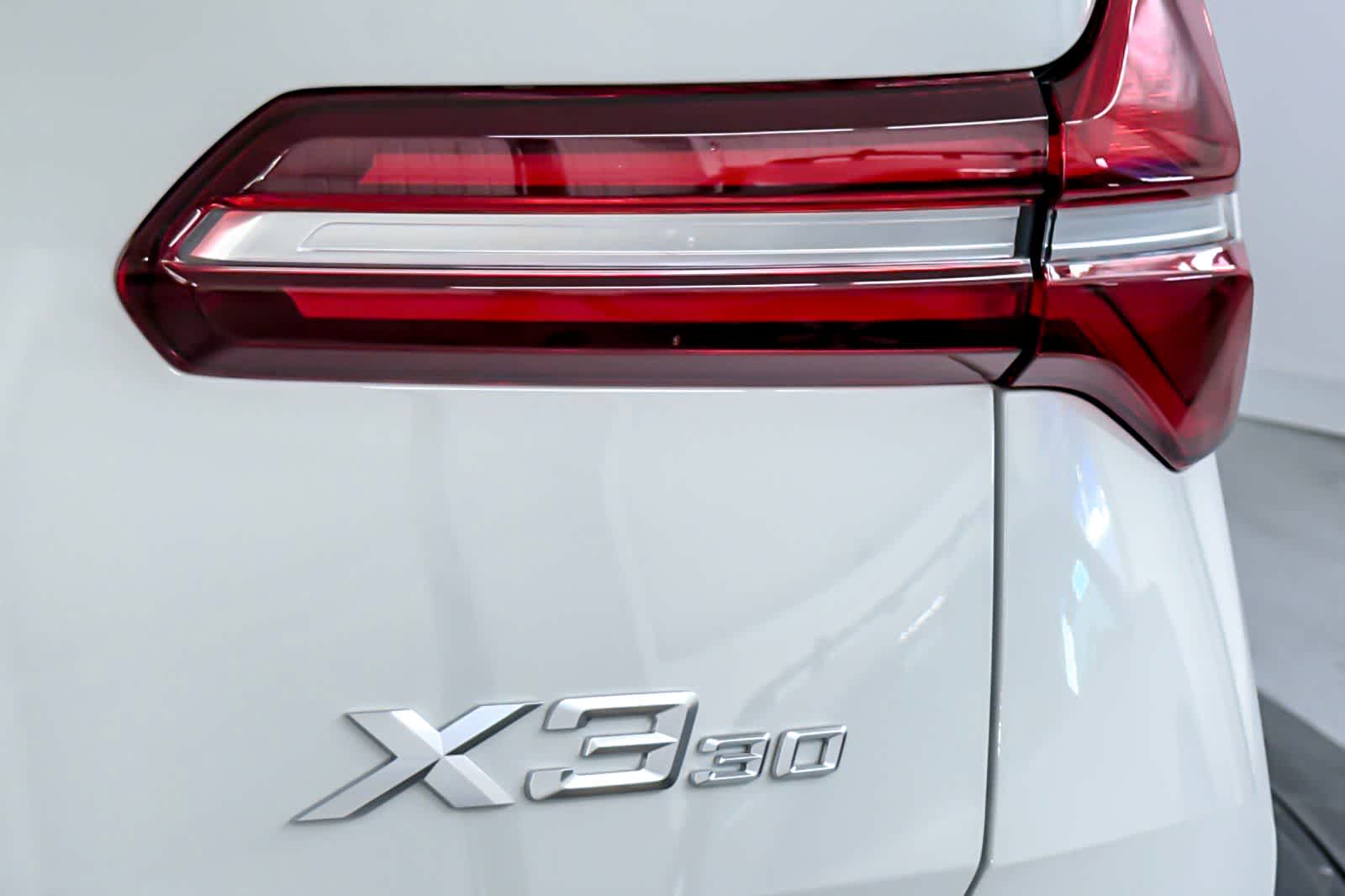 Thumbnail: 2026 BMW X3 - 25