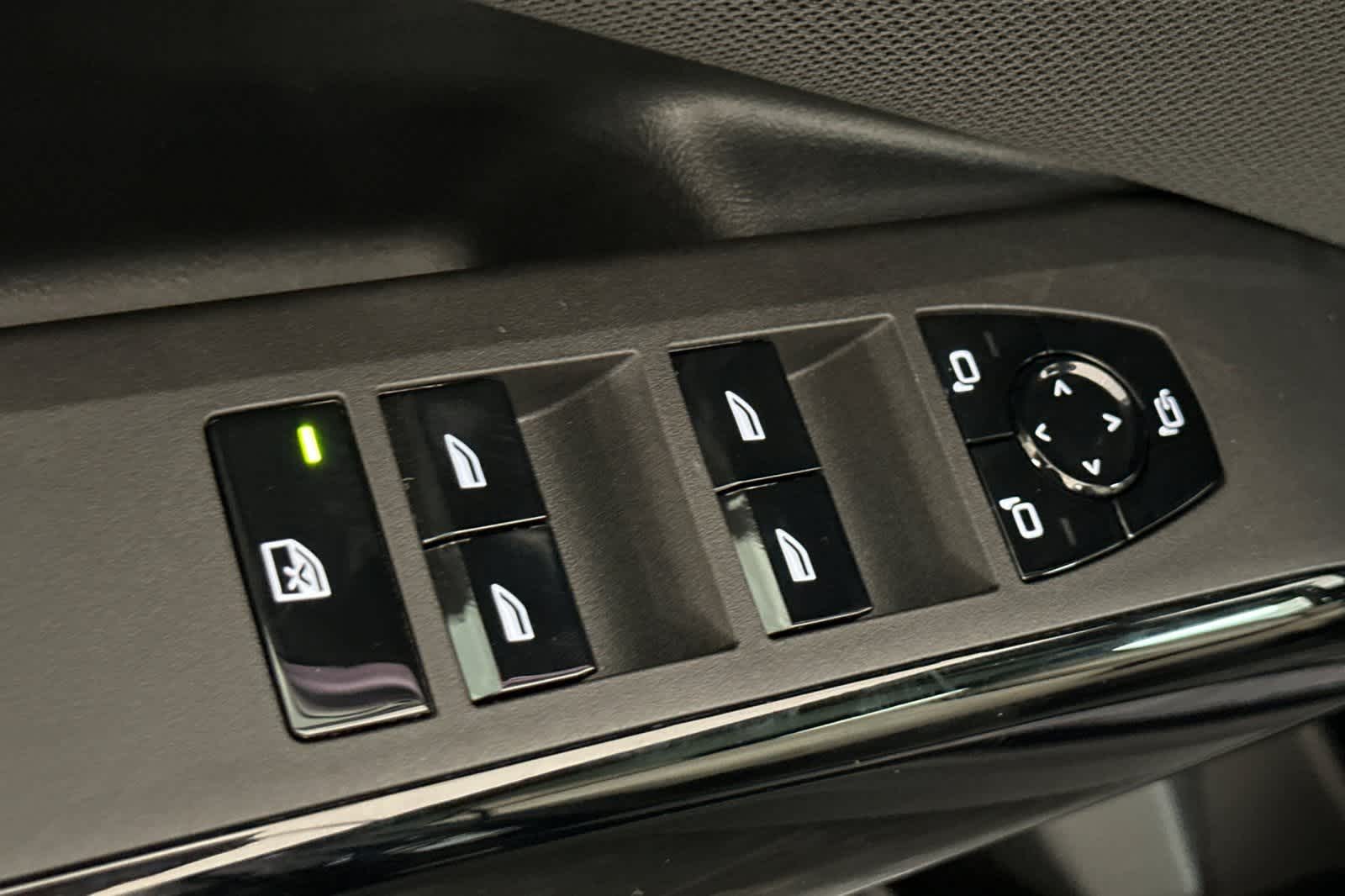 Thumbnail: 2026 BMW X3 - 13