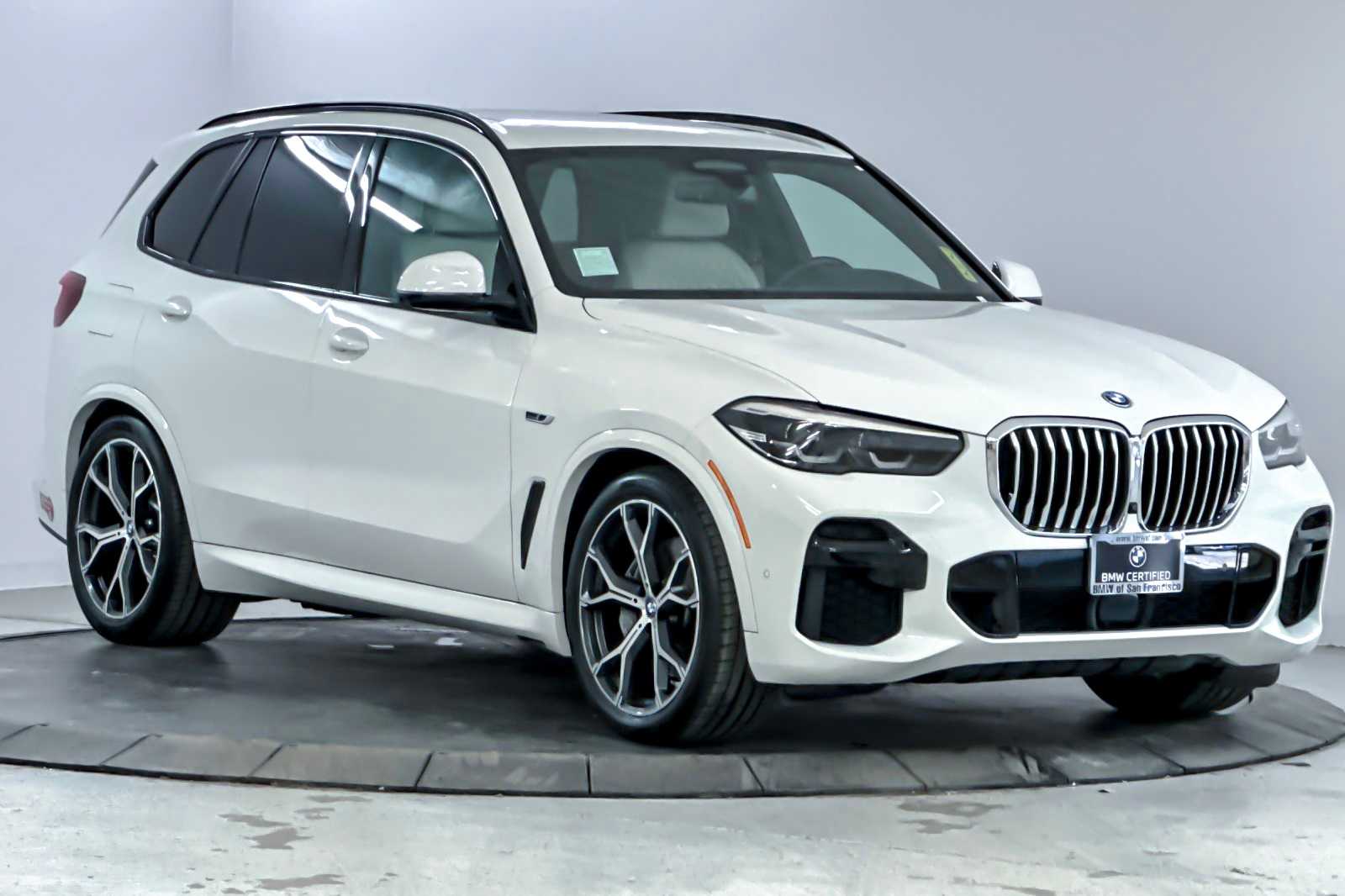 Thumbnail: 2022 BMW X5 - 9