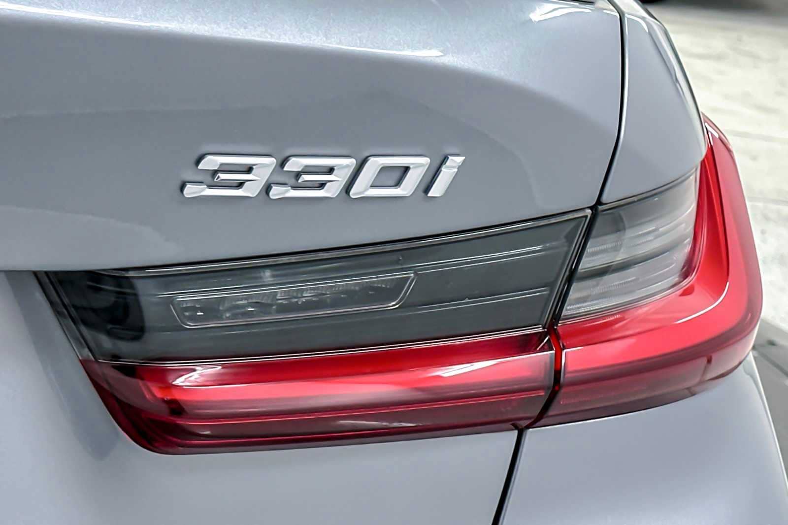 Thumbnail: 2023 BMW 3 Series - 27