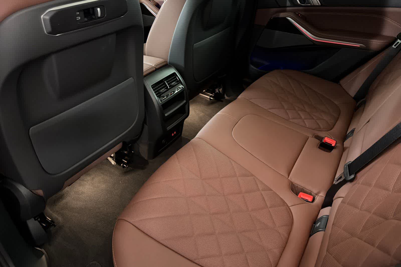 Thumbnail: 2026 BMW X5 - 4