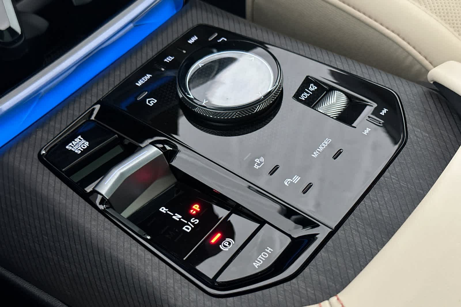 Thumbnail: 2026 BMW X3 - 22