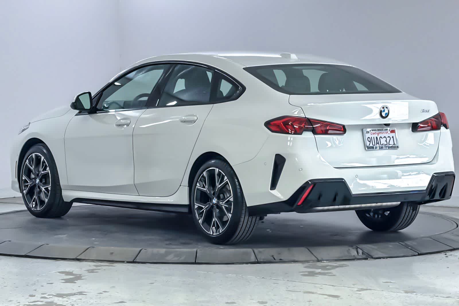 Thumbnail: 2026 BMW 2 Series - 6