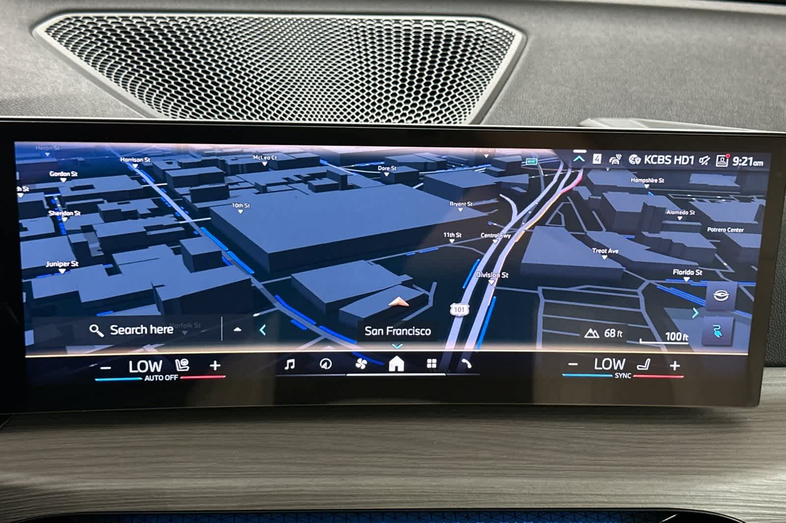 Thumbnail: 2025 BMW i4 - 18
