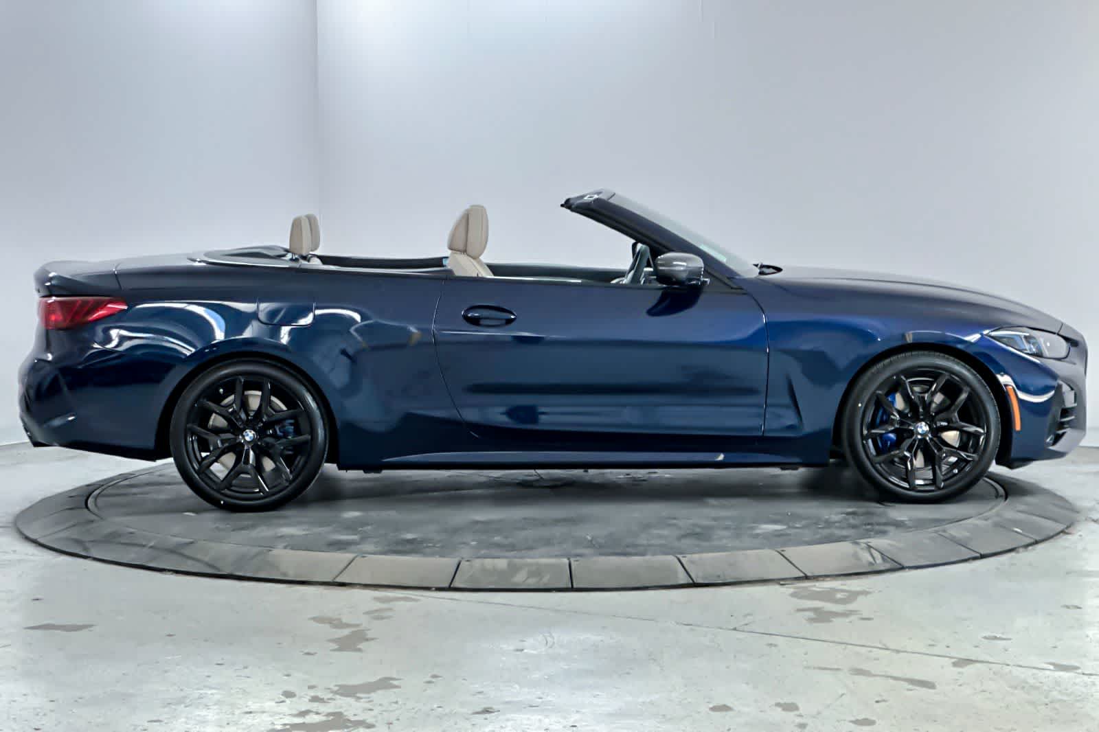 Thumbnail: 2026 BMW 4 Series - 8