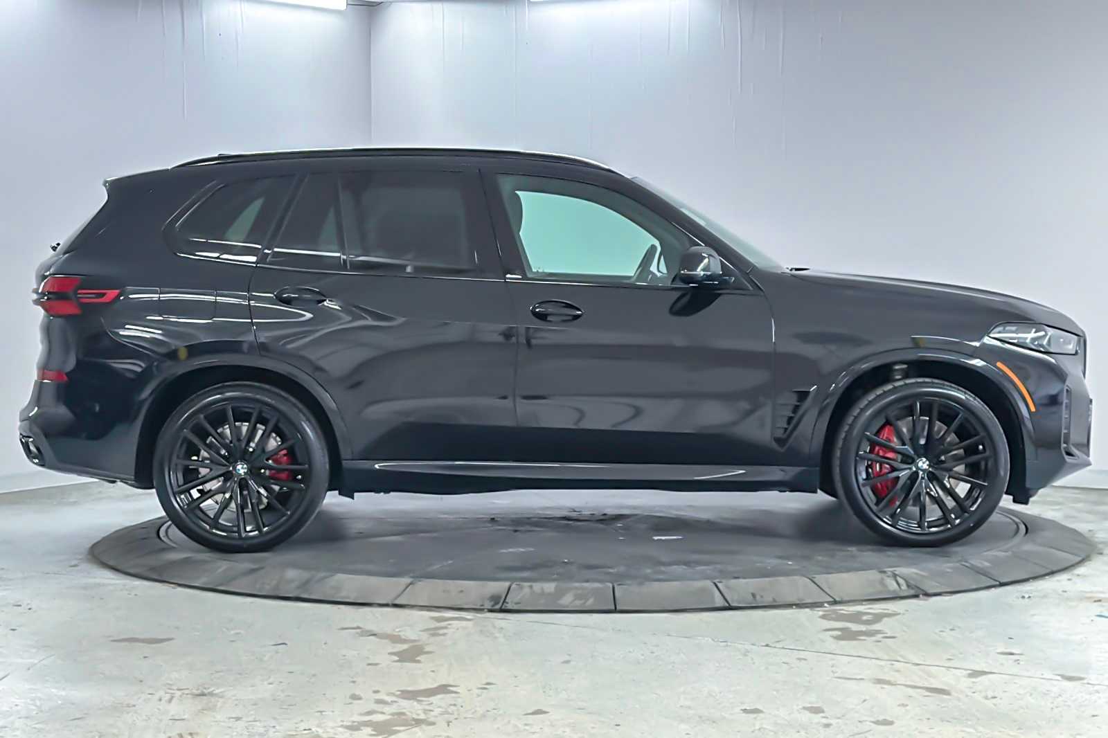 Thumbnail: 2026 BMW X5 - 8