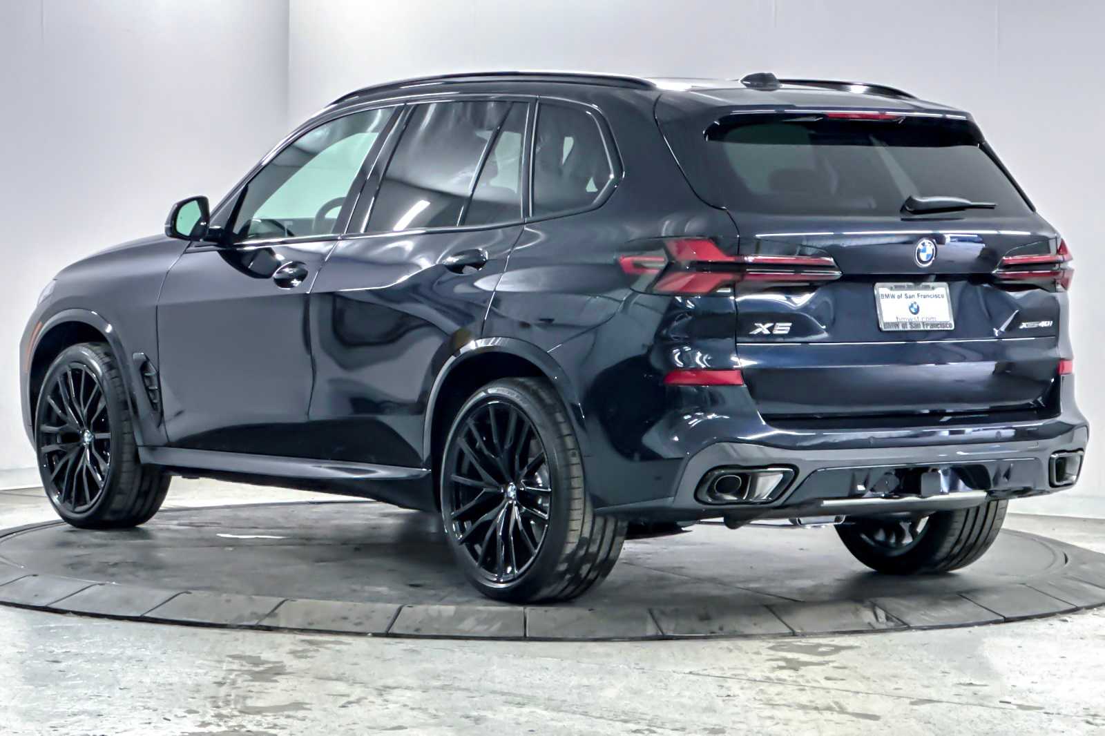 Thumbnail: 2026 BMW X5 - 6