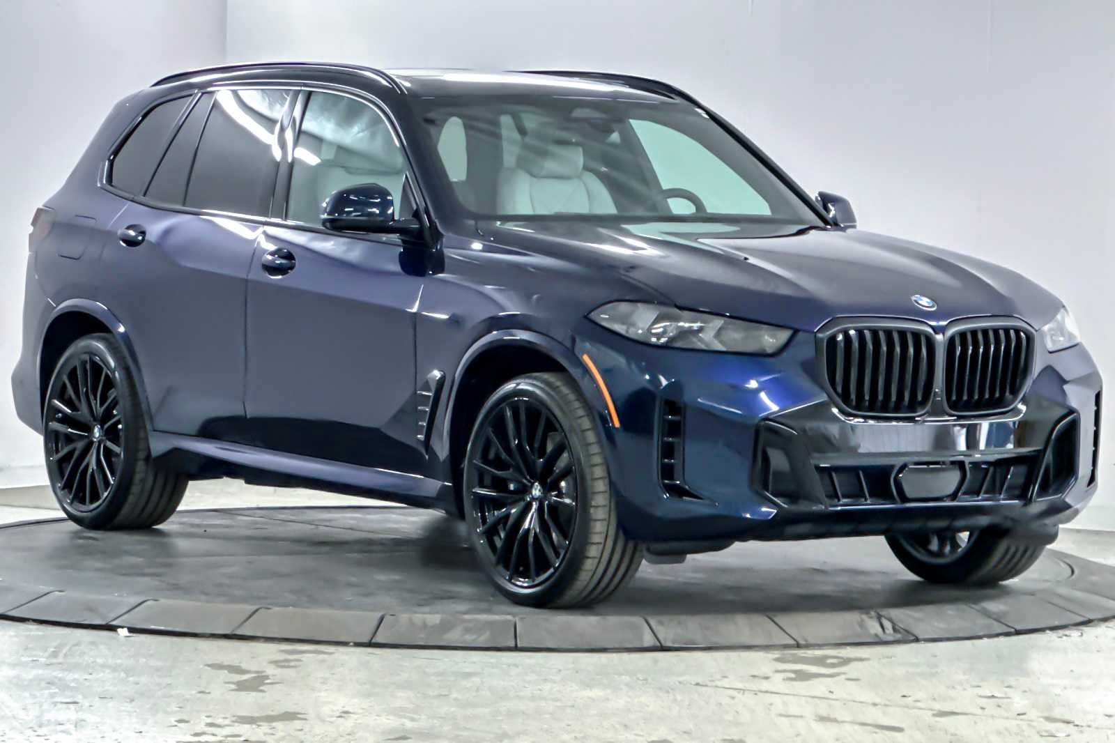 Thumbnail: 2026 BMW X5 - 9