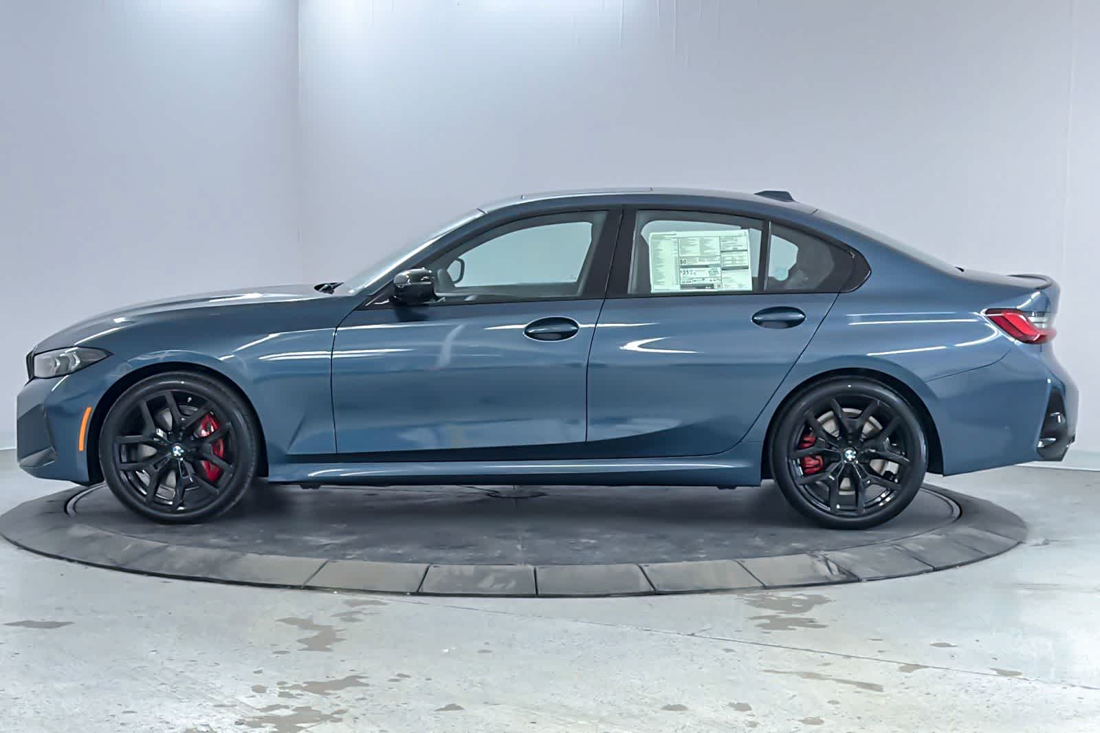 Thumbnail: 2026 BMW 3 Series - 5